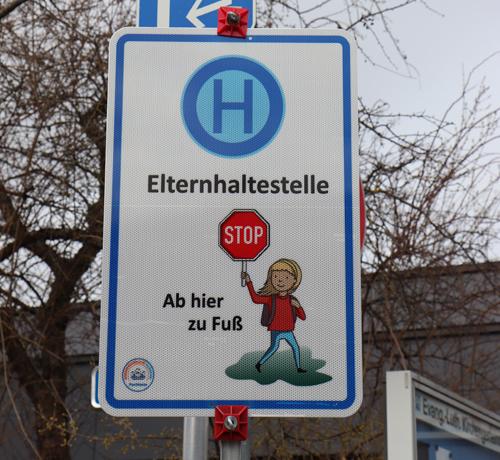 Aktionswoche „Zu Fuß zur Schule“ an der Grundschule Süd ab 23. Januar – Elternhaltestellen an der Allinger Straße und in der Ringpromenade 