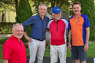 Gruppenbild am Grünen Markt