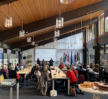Agenda Frühstück im Sitzungsaal Agenda Frühstück im Sitzungsaal