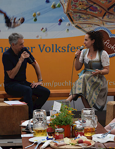 Foto 2 zur Wirtschaftsveranstaltung meet and greet auf dem Puchheimer Volksfest.jpg