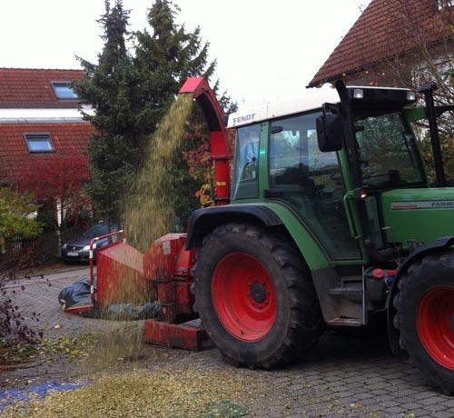Kostenloser Puchheimer Häckseldienst am 20. November – Anmeldung ab sofort möglich
